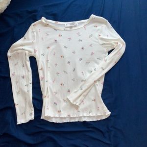Floral long sleeved top